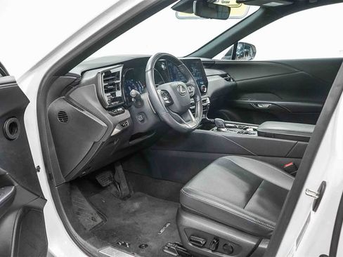 Used 2024 Lexus RX 350 Premium w/ Convenience Package image 18