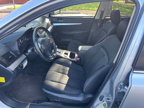 Used 2012 Subaru Outback 2.5i Premium AWD/4WD image 9
