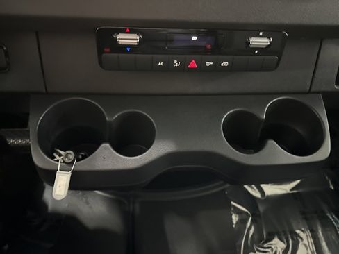 New 2025 Mercedes-Benz Sprinter 3500 image 30