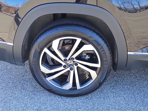 Used 2023 Volkswagen Atlas SEL image 9