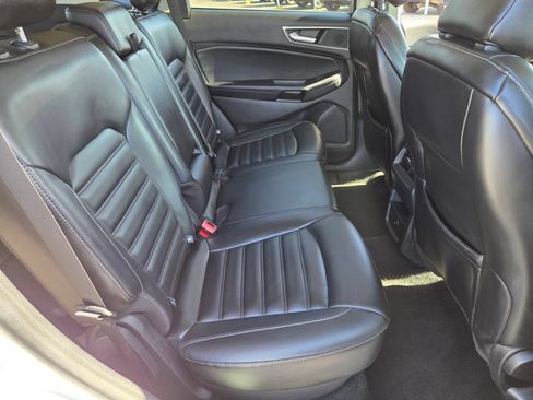 Certified 2024 Ford Edge SEL AWD/4WD image 14