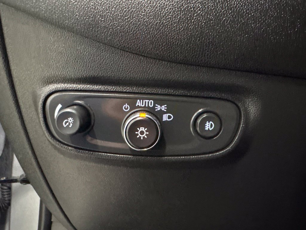Certified 2024 Chevrolet Equinox Premier AWD/4WD image 26