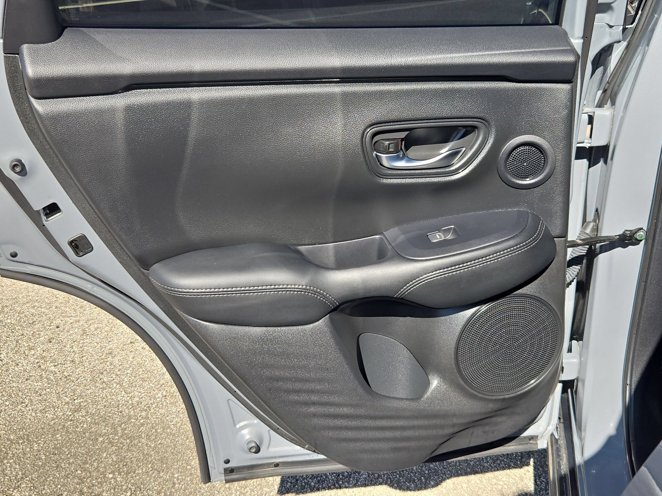 Certified 2026 Acura ADX FWD image 15