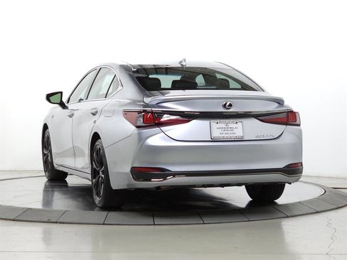 Certified 2024 Lexus ES 300h F Sport image 5