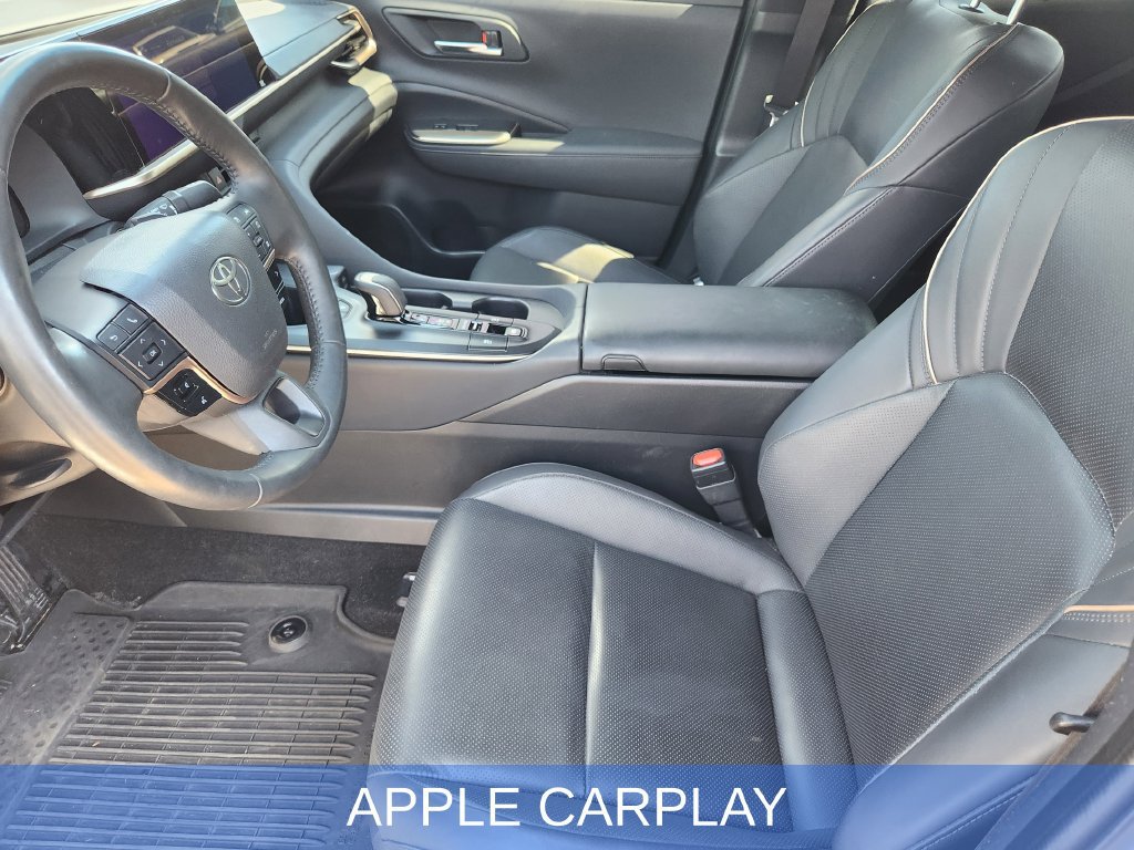 Used 2023 Toyota Crown Platinum AWD/4WD image 17