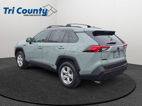 Certified 2021 Toyota RAV4 XLE w/ Convenience Package image 6