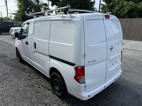 Used 2020 Nissan NV200 SV FWD image 16