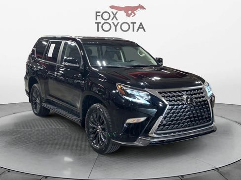 Used 2023 Lexus GX 460 Premium w/ Accessory Package image 8