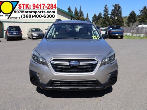 Used 2019 Subaru Outback 2.5i AWD/4WD image 11