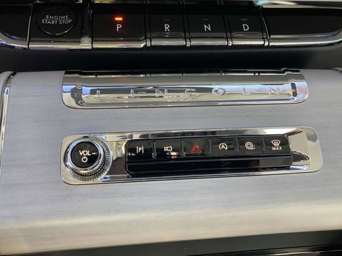 New 2025 Lincoln Aviator Reserve w/ Illumination Package image 28