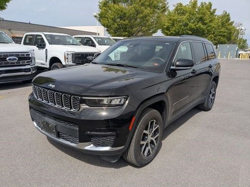 Used 2024 Jeep Grand Cherokee L Limited w/ Luxury Tech Group II AWD/4WD image 8