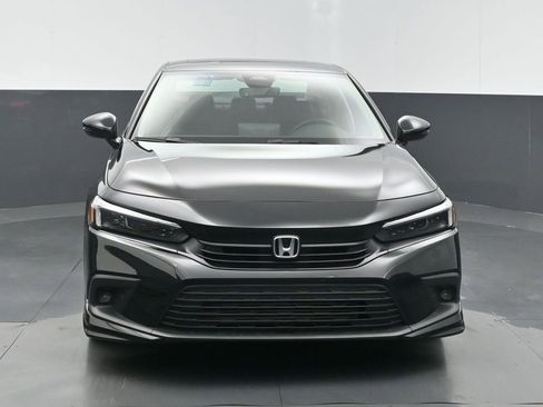 Used 2024 Honda Civic Touring image 4