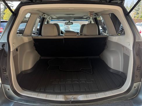 Used 2013 Subaru Forester 2.5X Premium w/ All-Weather Pkg AWD/4WD image 17