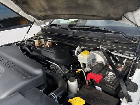 Used 2019 RAM 2500 Limited AWD/4WD image 24