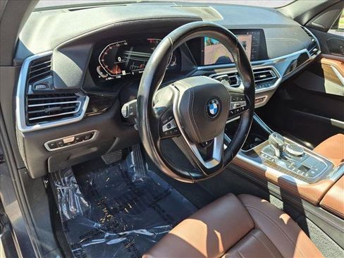 Used 2019 BMW X5 xDrive40i w/ Premium Package 2 AWD/4WD image 10
