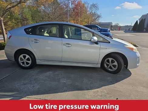 Used 2013 Toyota Prius Three image 9