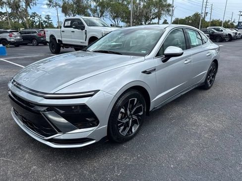 Certified 2025 Hyundai Sonata SEL FWD image 16