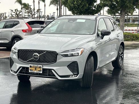 New 2026 Volvo XC60 B5 Core w/ Climate Package image 6