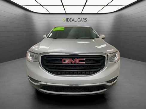 Used 2017 GMC Acadia SLE w/ LPO, Cargo Package FWD image 2