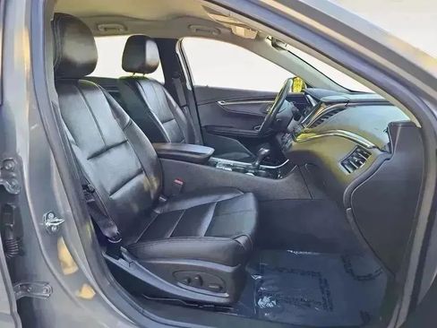 Used 2017 Chevrolet Impala LT w/ Leather Package image 15