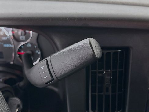 Used 2023 GMC Savana 2500 w/ Driver Convenience Package image 17