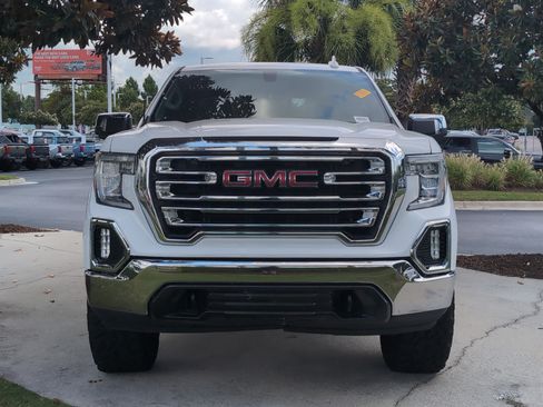 Used 2019 GMC Sierra 1500 SLT w/ SLT Premium Package AWD/4WD image 3