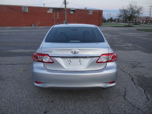 Used 2012 Toyota Corolla L image 7