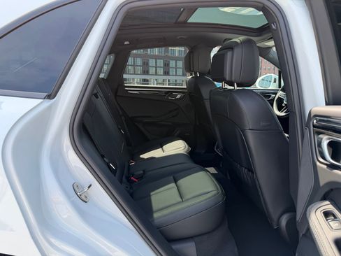 New 2026 Porsche Macan S AWD/4WD image 19