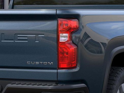 New 2026 Chevrolet Silverado 2500 Custom w/ Custom Value Package AWD/4WD image 11