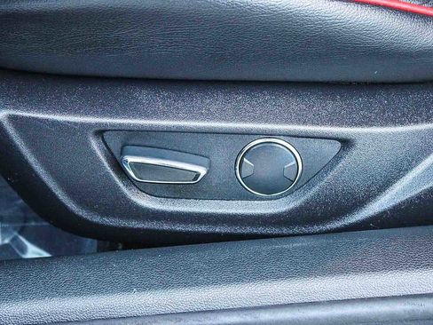 Used 2017 Ford Mustang GT RWD image 20