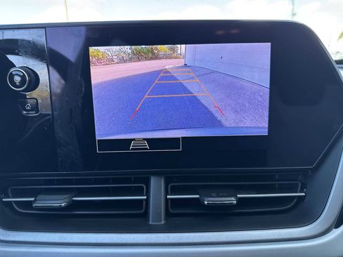 Used 2024 Chevrolet Trax LS w/ LS Convenience Package image 26