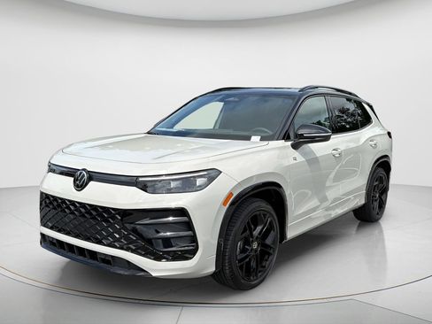 New 2026 Volkswagen Tiguan SE R-Line FWD image 1