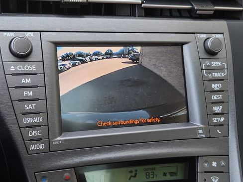 Used 2013 Toyota Prius Five w/ Advanced Technology Pkg FWD image 17
