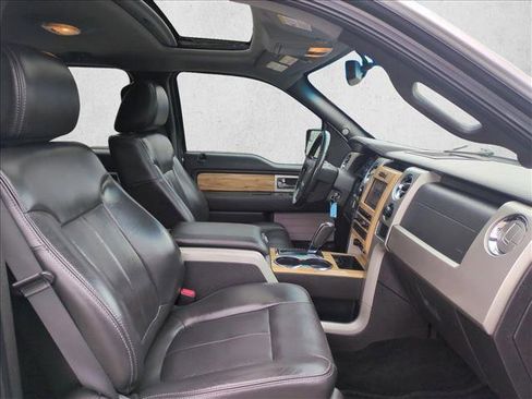 Used 2011 Ford F150 Lariat w/ Lariat Chrome Pkg image 27