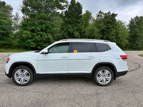 Used 2018 Volkswagen Atlas SEL Premium AWD/4WD image 6