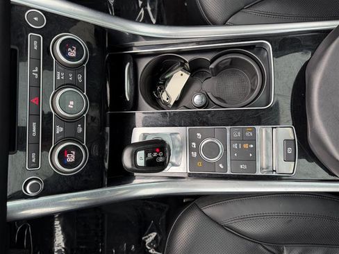 Used 2016 Land Rover Range Rover Sport HSE image 34
