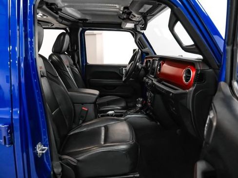 Used 2019 Jeep Wrangler Unlimited Rubicon AWD/4WD image 31
