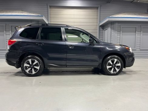 Used 2018 Subaru Forester 2.5i Limited w/ Popular Package #2 AWD/4WD image 8