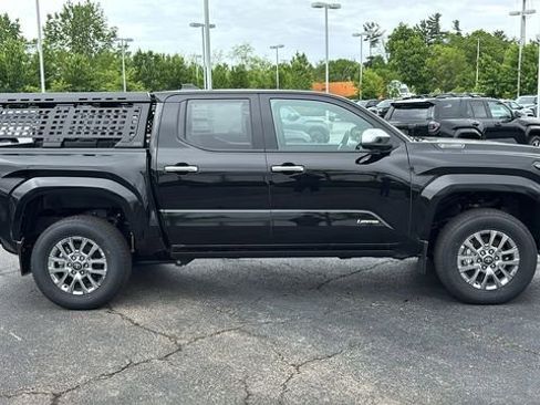 New 2025 Toyota Tacoma Limited AWD/4WD image 32