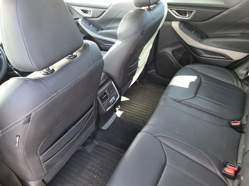 Used 2023 Subaru Forester Limited image 29