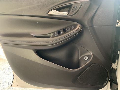 Used 2025 Buick Encore GX Sport Touring w/ Advanced Technology Package FWD image 24
