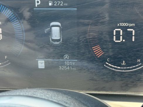 Used 2025 Hyundai Tucson SEL AWD/4WD image 19
