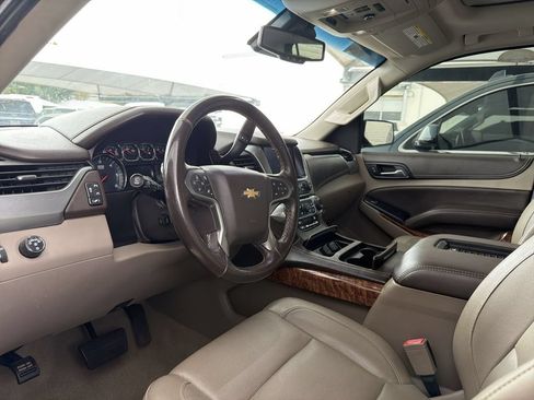 Used 2018 Chevrolet Tahoe Premier RWD image 6