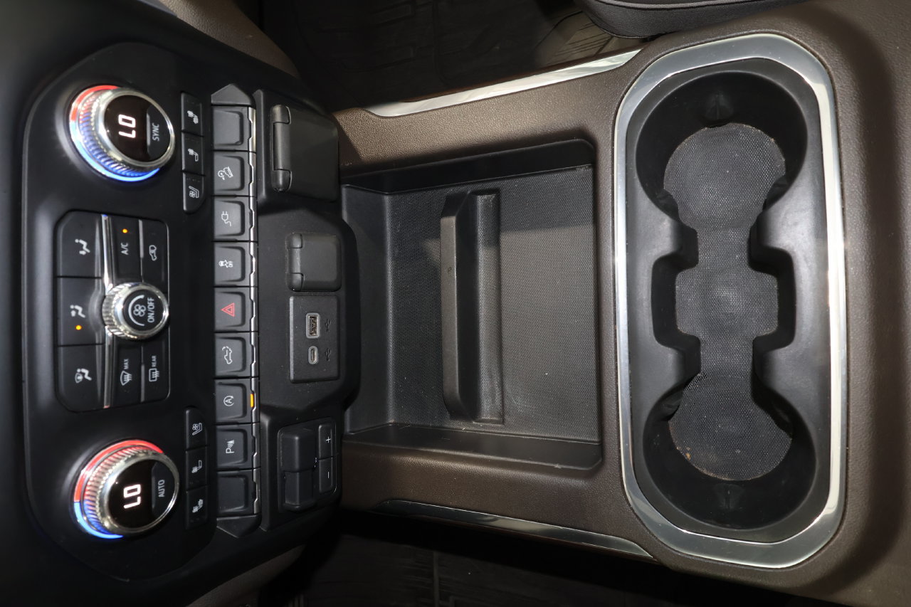 Used 2019 GMC Sierra 1500 SLT w/ SLT Premium Package AWD/4WD image 9