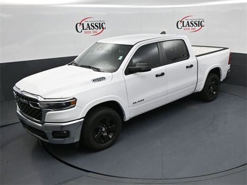 Used 2025 RAM 1500 Big Horn image 17