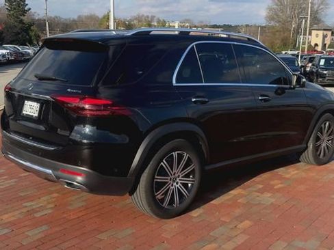 Used 2025 Mercedes-Benz GLE 350 4MATIC image 9