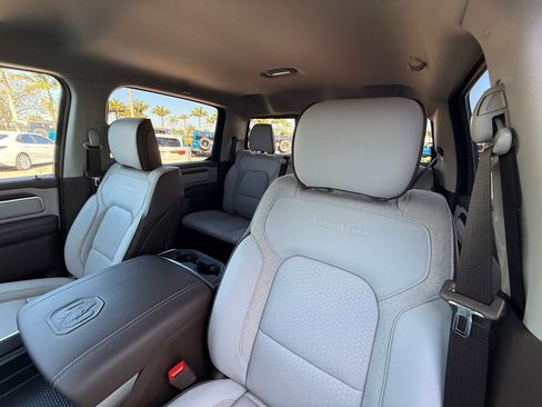 New 2026 RAM 1500 Laramie AWD/4WD image 24