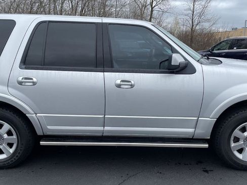 Used 2010 Ford Expedition Limited image 7
