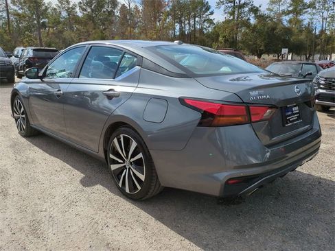 Used 2022 Nissan Altima 2.5 SR image 7