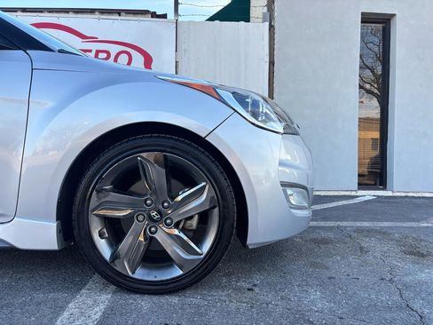 Used 2015 Hyundai Veloster Turbo w/ Option Group 04 image 9